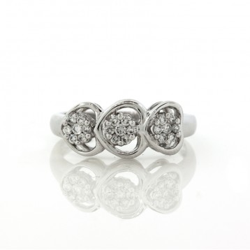 Triple Flower Ladies Diamond Ring